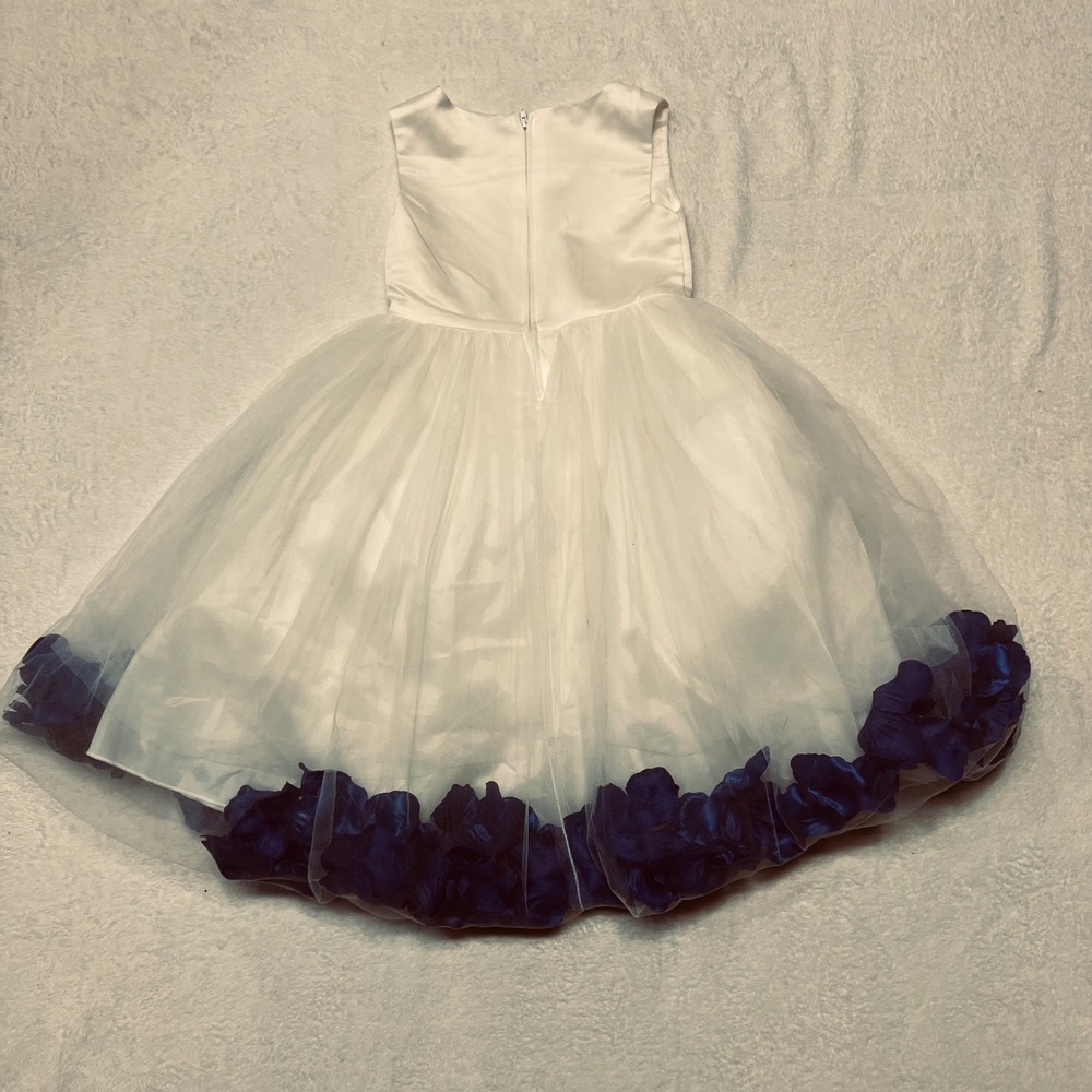 Girls White Satin Tulle Dress SZ 4 Blue Petals Sleeveless Zip Flower Girl Party - Picture 2 of 11